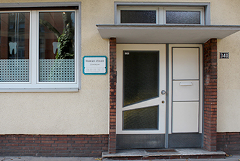 Einrichtung - Zahnarztpraxis Barbara Weller-Fatemieh in 40470 Düsseldorf